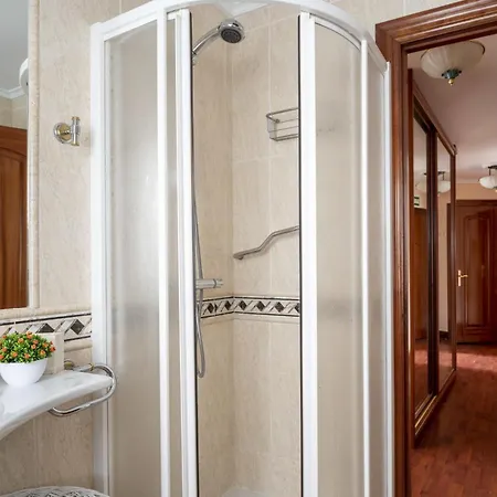 Centro Y Confort By Wehomes *