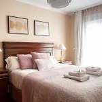 Centro Y Confort By Wehomes * Santander