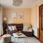 Centro Y Confort By Wehomes Lägenhet